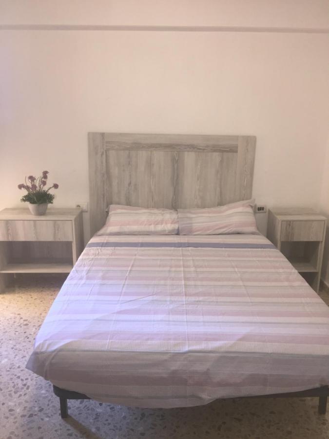 Piles - Apartment - Sleeps 7 - Parking - Seafront Экстерьер фото