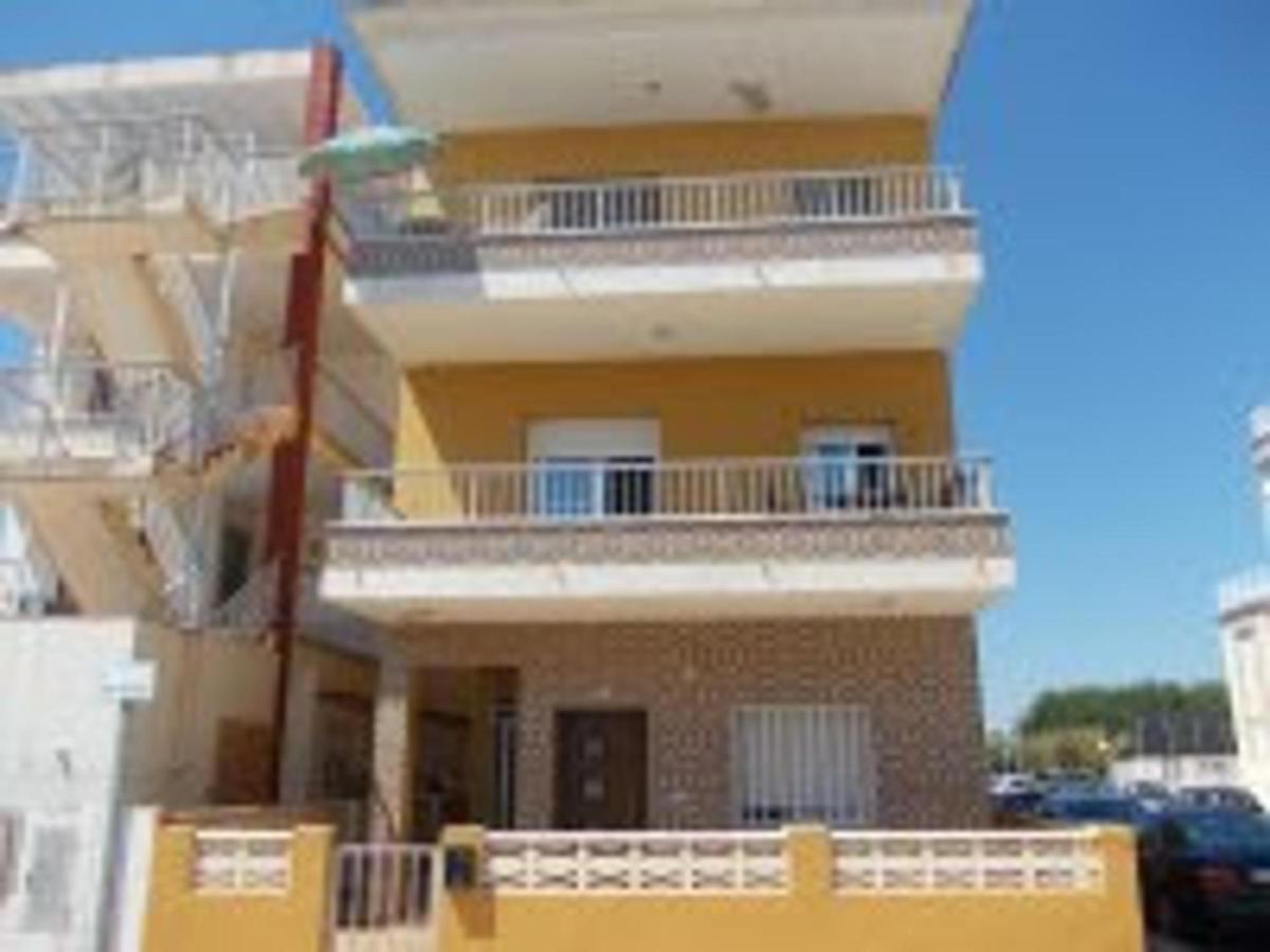 Piles - Apartment - Sleeps 7 - Parking - Seafront Экстерьер фото